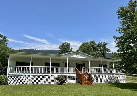 7835 Valley View Hwy, Whitwell, TN 37397