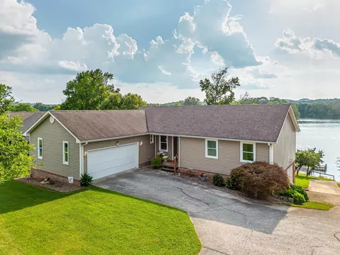 708 Riverbend Dr, Dayton, TN 37321