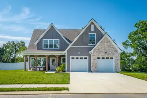 941 Omaha Cir, Hixson, TN 37343