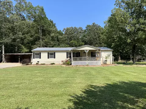514 Cherokee Dr, Chatsworth, GA 30705