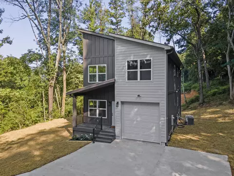10608 Card Rd, Soddy Daisy, TN 37379