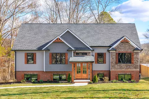 3300 Westside Country Dr, Fort Oglethorpe, GA 30742