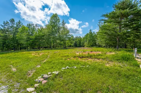 1455 River Bluffs Dr #RB156, Jasper, TN 37347