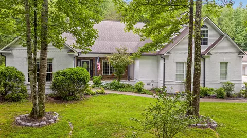 12230 Back Valley Rd, Soddy Daisy, TN 37379