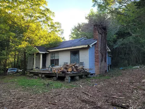 2064 Boss Rd, Chickamauga, GA 30707