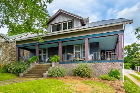 111 Shallowford Rd, Chattanooga, TN 37404