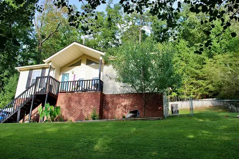 221 Potts Rd, Ringgold, GA 30736