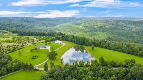 557 Meadow Lark Rd, Dunlap, TN 37327