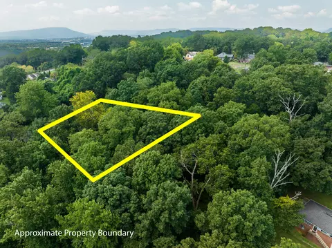 3612 Parkway Dr #6, Chattanooga, TN 37406
