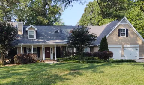 9618 Imperial Dr, Ooltewah, TN 37363