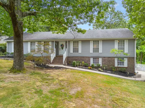 2426 Haven Cove Ln, Chattanooga, TN 37421
