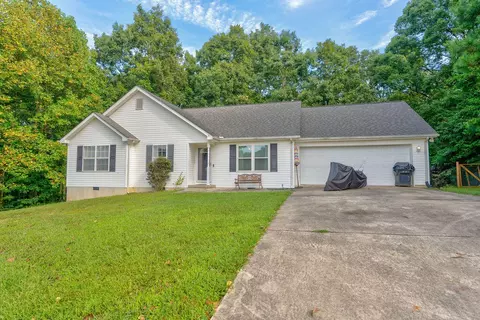 282 Windbrook Dr, Tunnel Hill, GA 30755