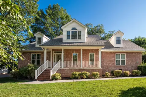6913 Wakerobin Dr, Chattanooga, TN 37412