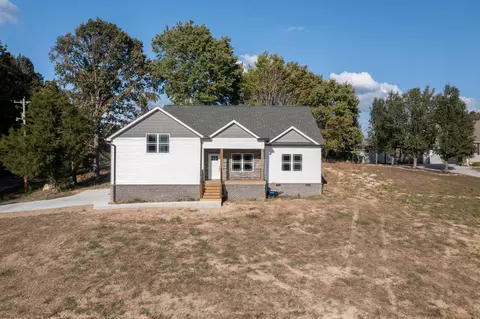 590 Edgewater St, Dayton, TN 37321