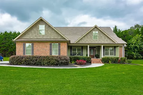 73 Windy Oak Dr, Rock Spring, GA 30739