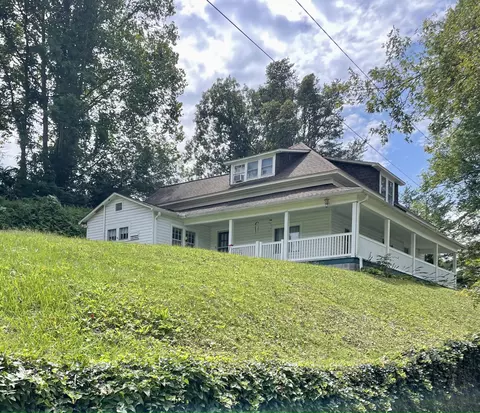 116 Hendrix St, Copperhill, TN 37317