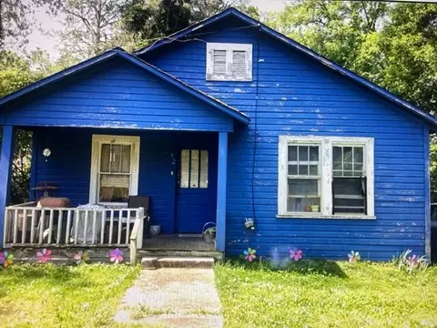 42 University Cir, Summerville, GA 30747