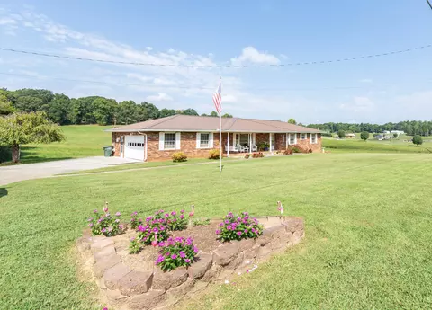 565 Bell Rd, Lafayette, GA 30728