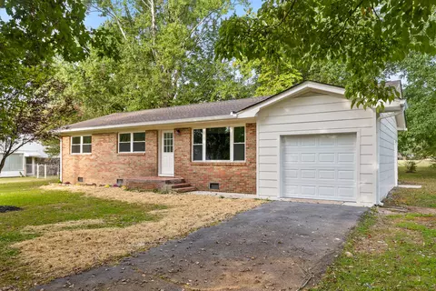 1033 Highland Ave, Jasper, TN 37347