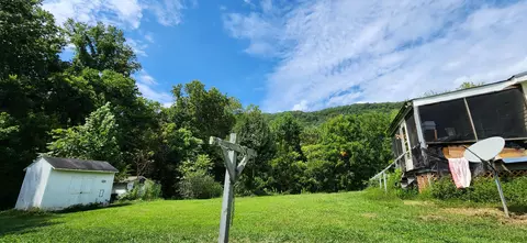 257 Earl Ezell Rd, Spring City, TN 37381
