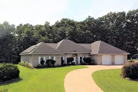 1579 NW Benjamin Cir, Cleveland, TN 37312