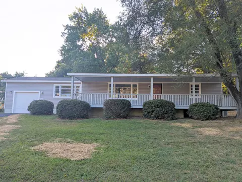 4305 Norcross Rd, Hixson, TN 37343