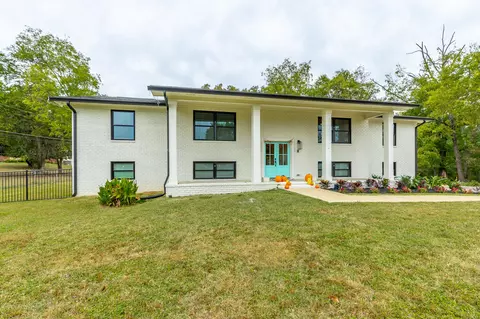 9535 E Brainerd Rd, Chattanooga, TN 37421 photo 2
