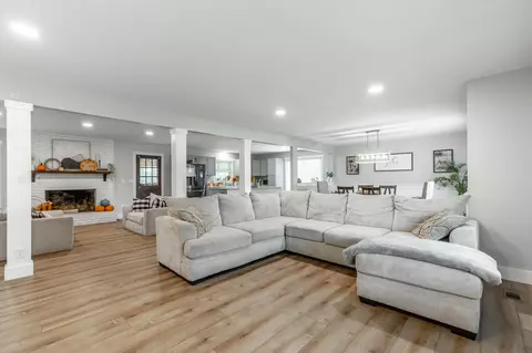 9535 E Brainerd Rd, Chattanooga, TN 37421 photo 6
