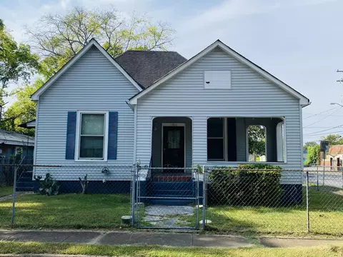 1900 E 14th St, Chattanooga, TN 37404