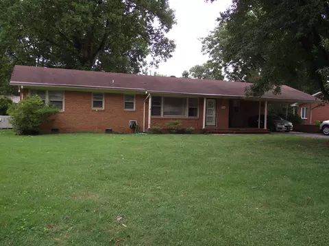 908 Highland Ave, Jasper, TN 37347