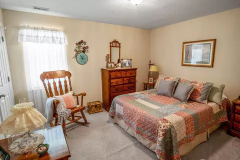 546 Colony Cir, Fort Oglethorpe, GA 30742 photo 22
