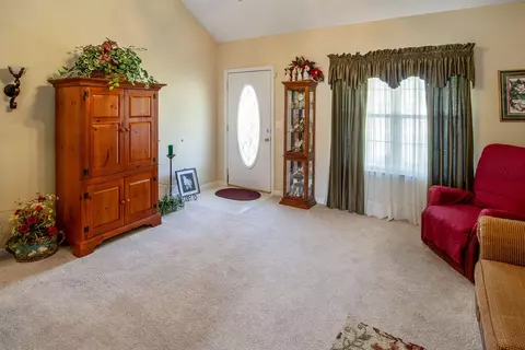 546 Colony Cir, Fort Oglethorpe, GA 30742 photo 8