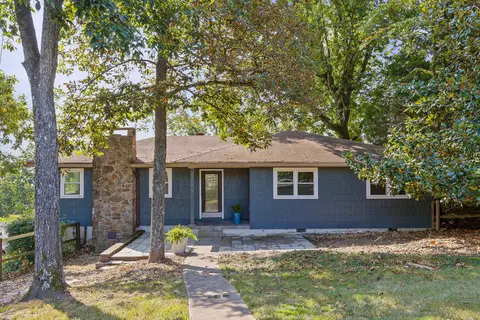 3009 Ozark Cir, Chattanooga, TN 37415