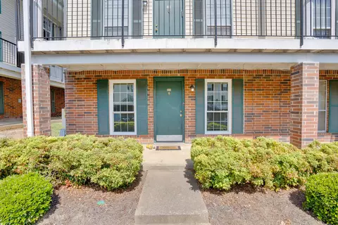 900 Mountain Creek Rd #L 153, Chattanooga, TN 37405