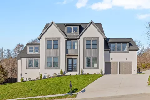 9229 Hartly Pl, Ooltewah, TN 37363