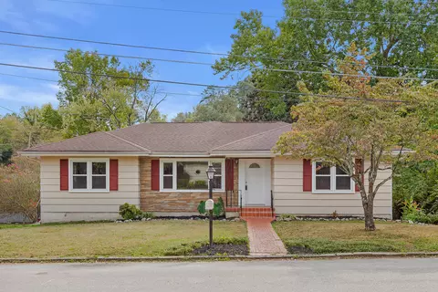 606 Bonnie Lassie Dr, Chattanooga, TN 37411