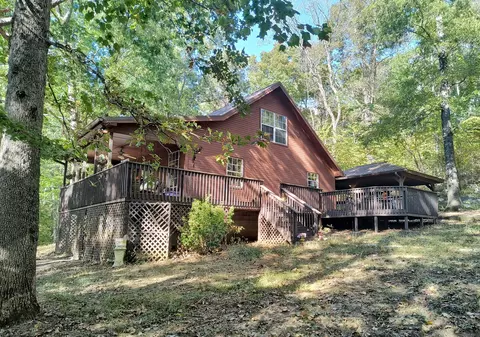 1804 Salem Valley Rd, Ringgold, GA 30736