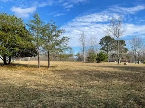 44 Deer Pointe Dr, Dunlap, TN 37327