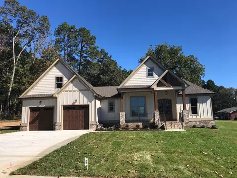 7749 Sir Anderson Ct, Ooltewah, TN 37363
