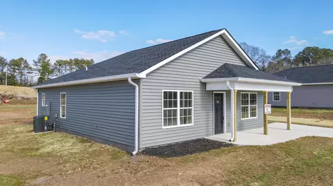 1781 Reynolds Bridge Rd, Benton, TN 37307