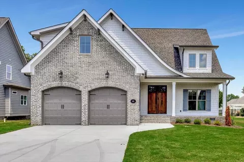 8881 Grey Reed Dr #8, Ooltewah, TN 37363