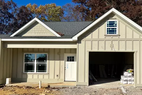 87 Marilyn Cir, Ringgold, GA 30736