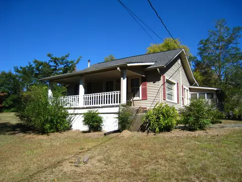 2300 NW Georgetown Rd, Cleveland, TN 37311
