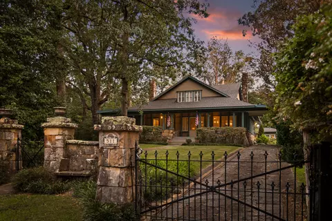 511 James Blvd, Signal Mountain, TN 37377