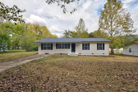 802 Castleview Cir, Jasper, TN 37347 photo 3