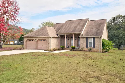 1112 Asher St, Jasper, TN 37347