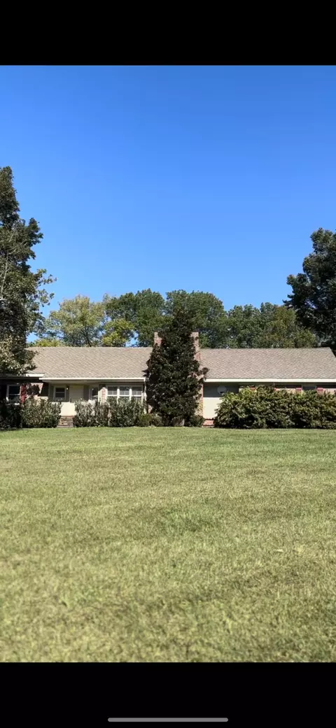 220 Love Rd, Mcminnville, TN 37110