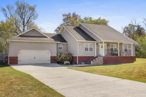 18 Pamela Ln, Trenton, GA 30752