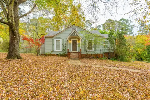 304 Park St, Lafayette, GA 30728