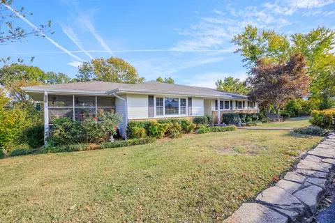 170 S Mission Ridge Dr, Rossville, GA 30741
